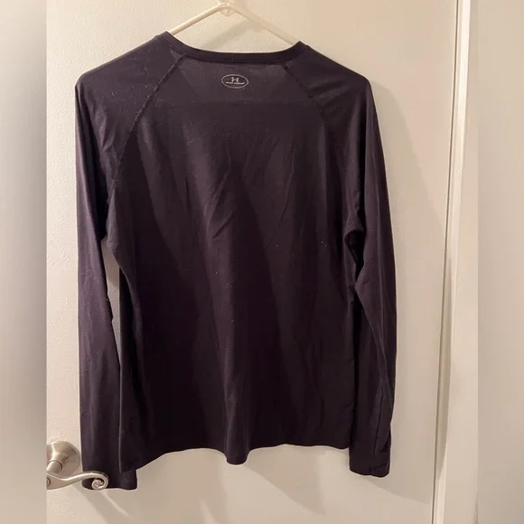 🌺 5 for $15 🌺 Under Armour Long Sleeve Tee - Picture 4 of 4